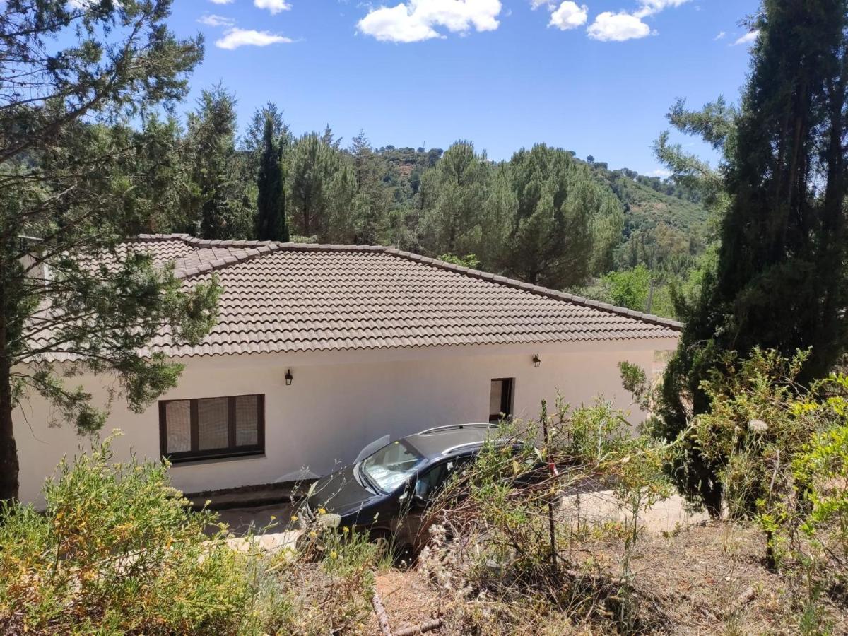 Bonita Casa Blanca En El Bosque. Vila Córdova Exterior foto